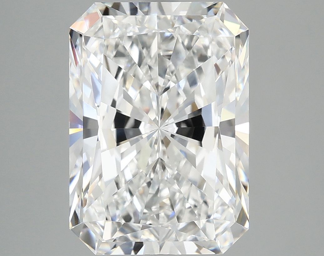 5.08 ct. radiant Lab Grown Diamond front image