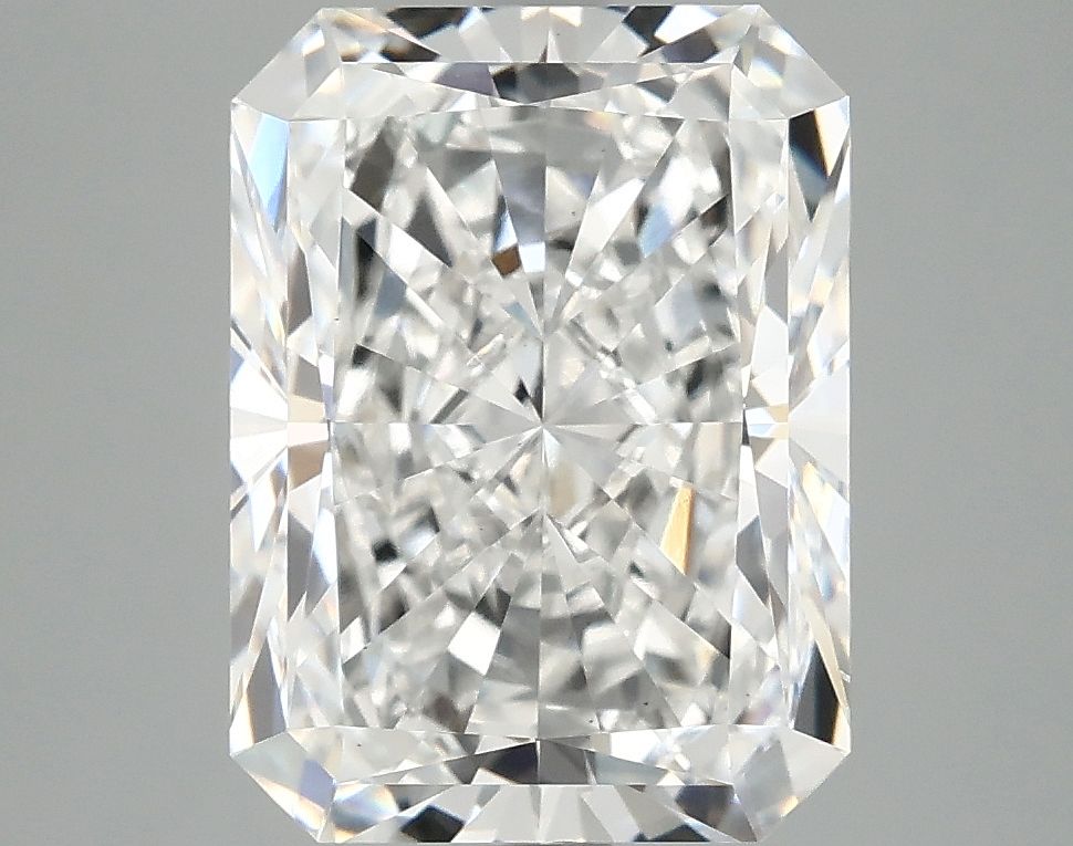 4.88 ct. radiant Lab Grown Diamond front image