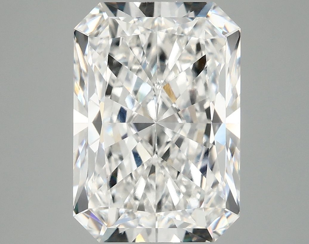 5.08 ct. radiant Lab Grown Diamond front image