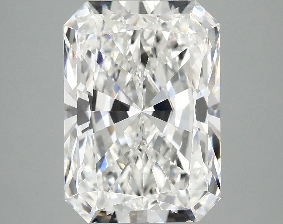 4.17 ct. radiant Lab Grown Diamond front image
