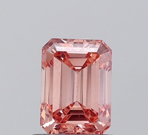 1.04 ct. emerald Lab Grown Diamond front image