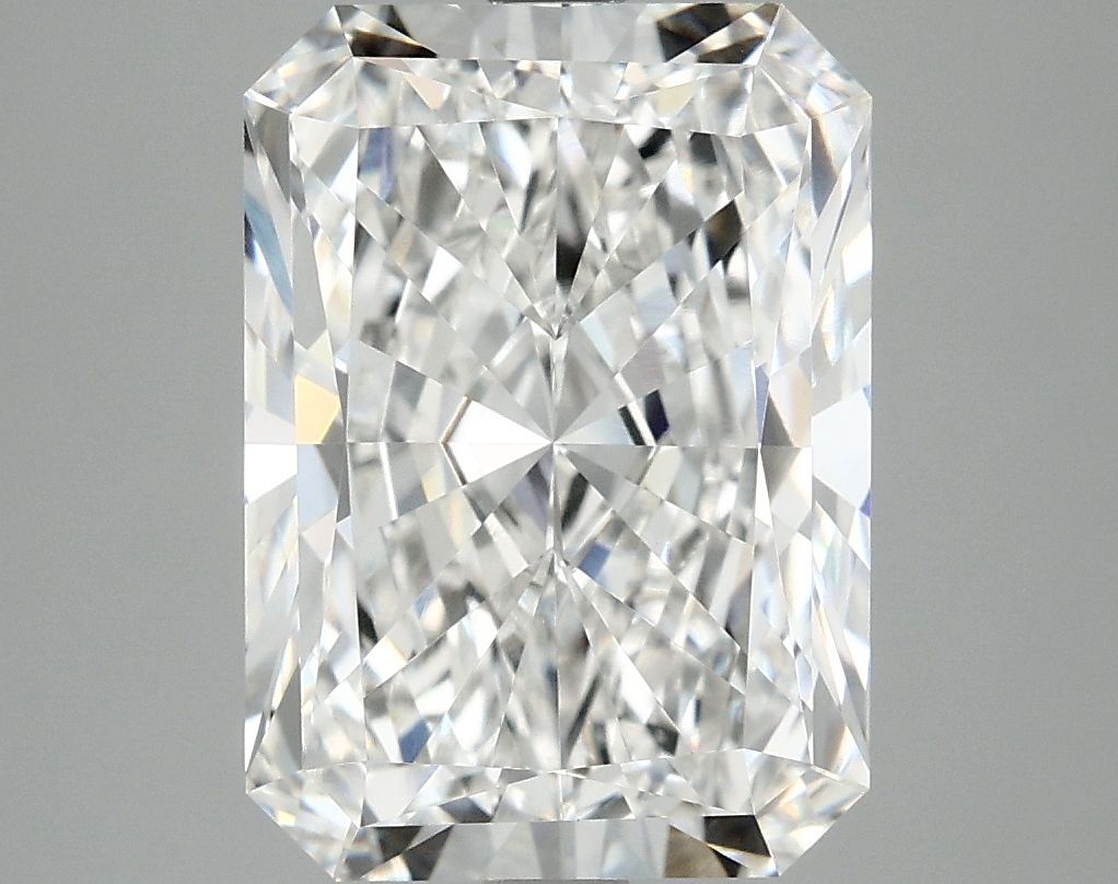 5.02 ct. radiant Lab Grown Diamond front image