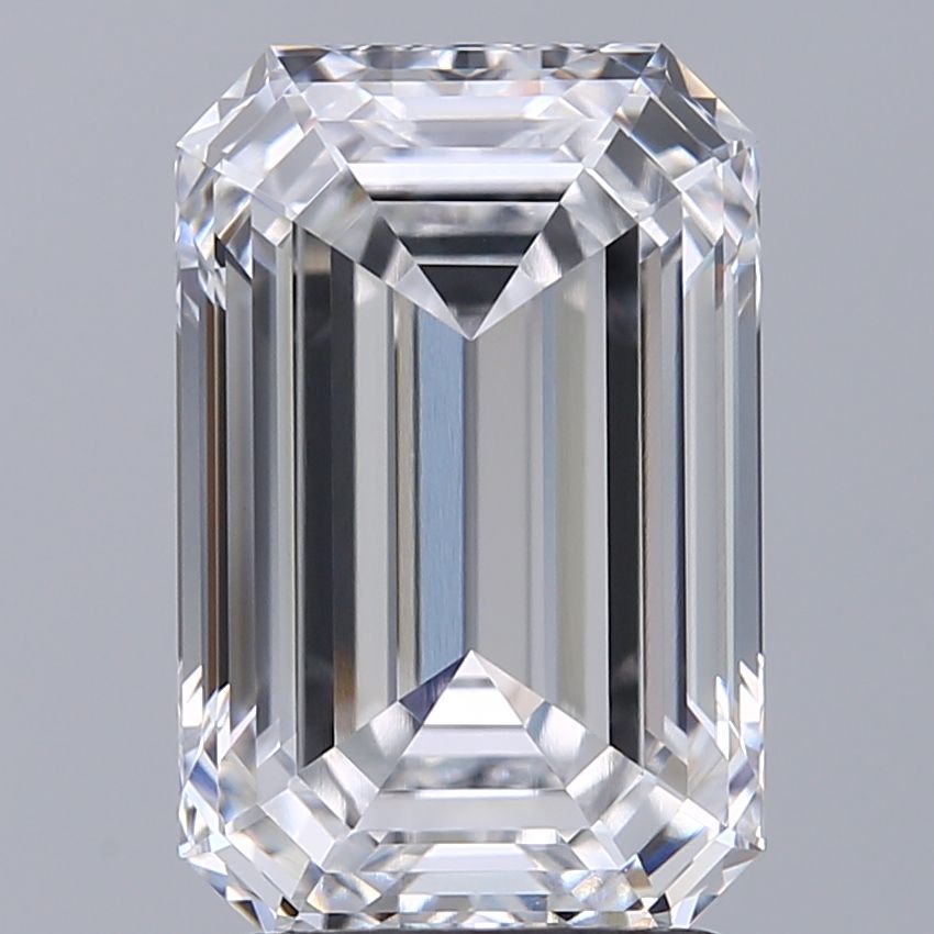 2.58 ct. emerald Lab Grown Diamond front image
