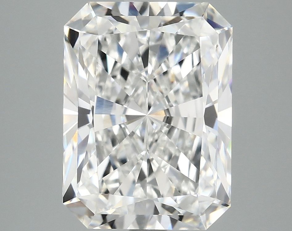 4.26 ct. radiant Lab Grown Diamond front image