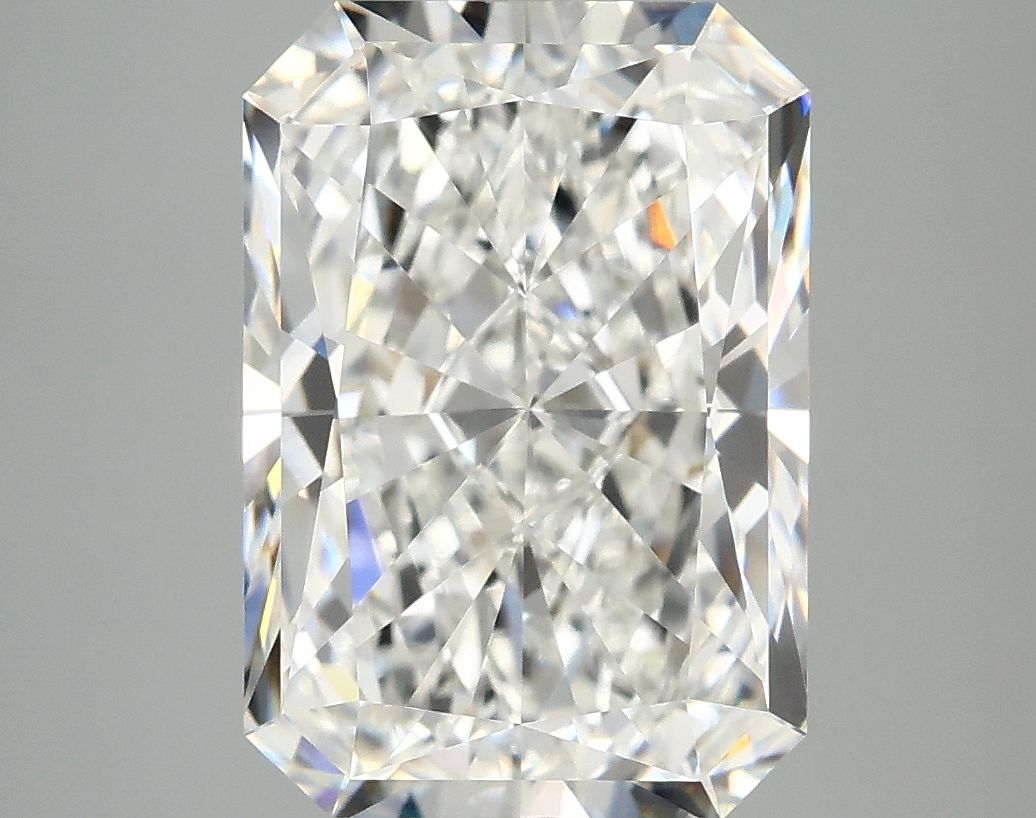 5.04 ct. radiant Lab Grown Diamond front image