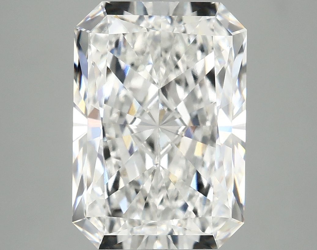 5.07 ct. radiant Lab Grown Diamond front image