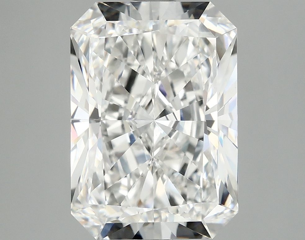 4.04 ct. radiant Lab Grown Diamond front image