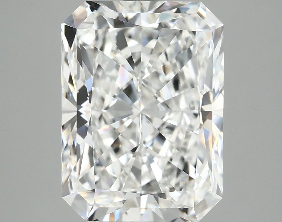 3.98 ct. radiant Lab Grown Diamond front image