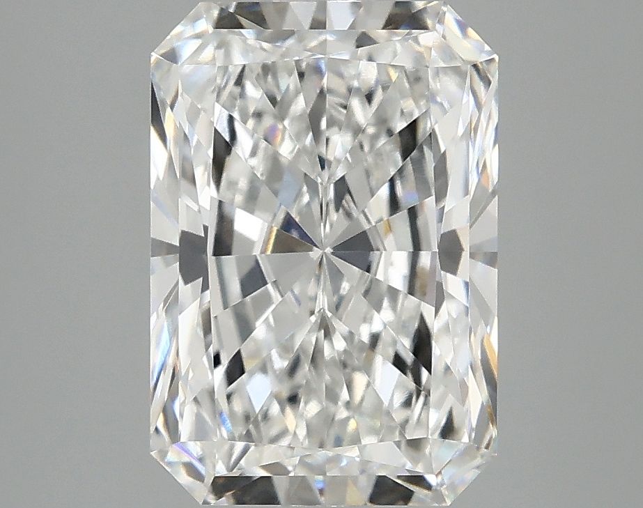 3.09 ct. radiant Lab Grown Diamond front image
