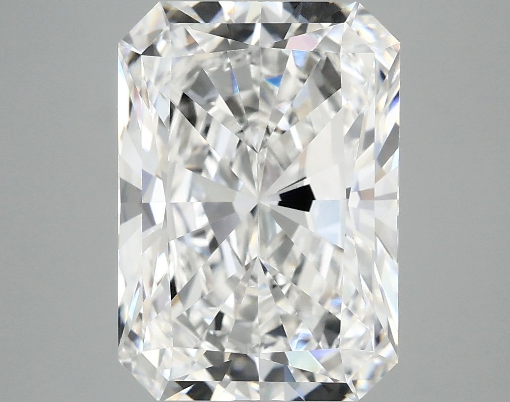 5.08 ct. radiant Lab Grown Diamond front image