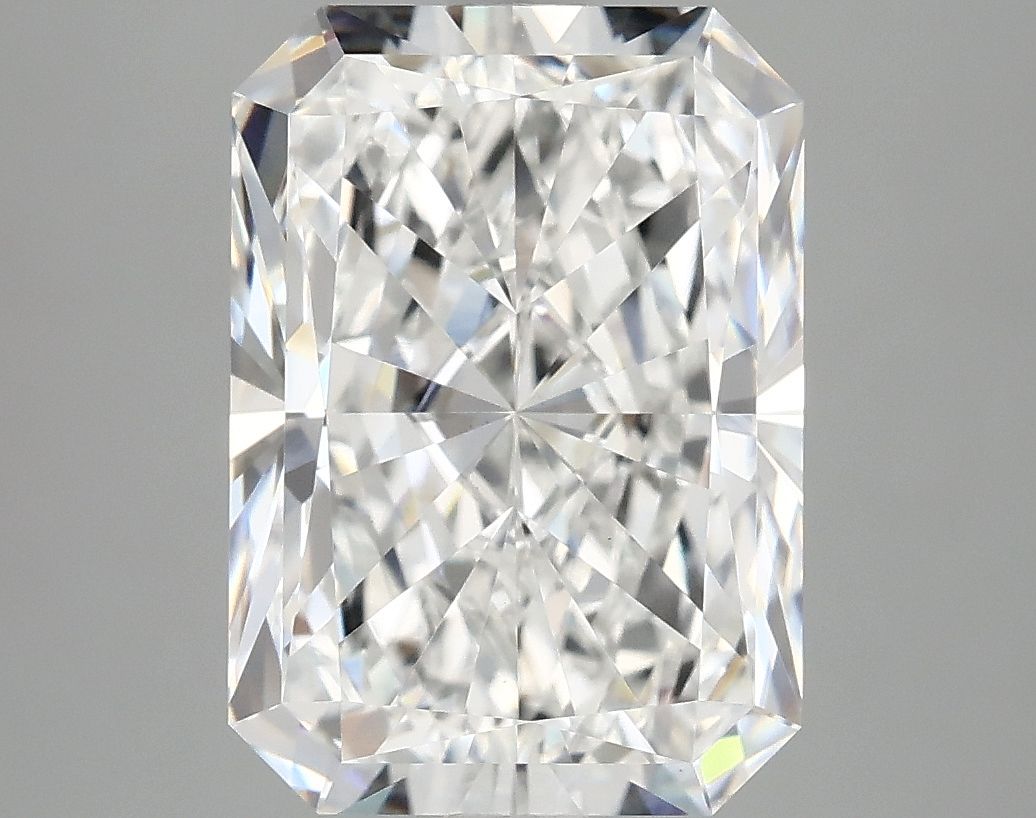4.91 ct. radiant Lab Grown Diamond front image