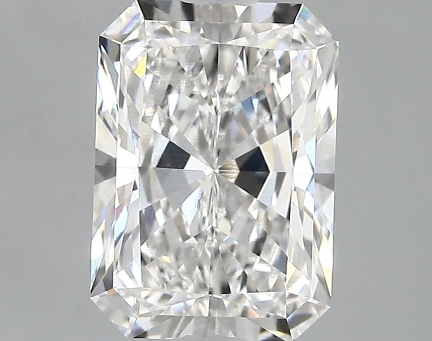 2.82 ct. radiant Lab Grown Diamond front image