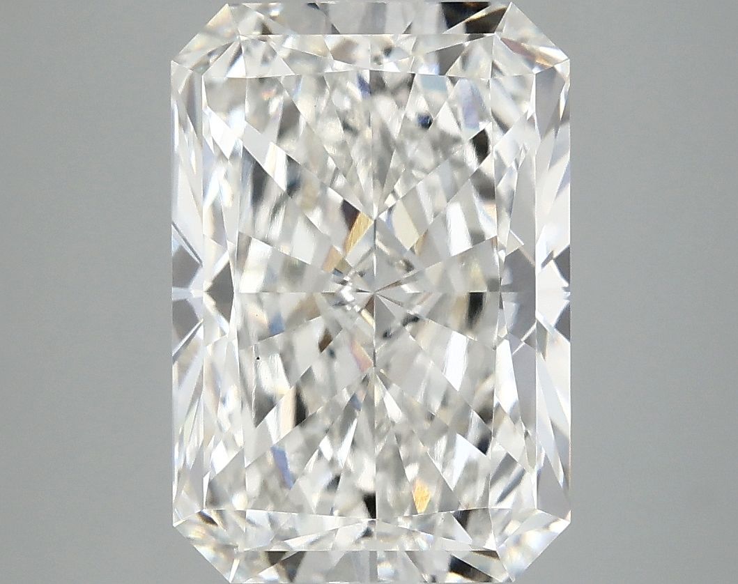 5.04 ct. radiant Lab Grown Diamond front image