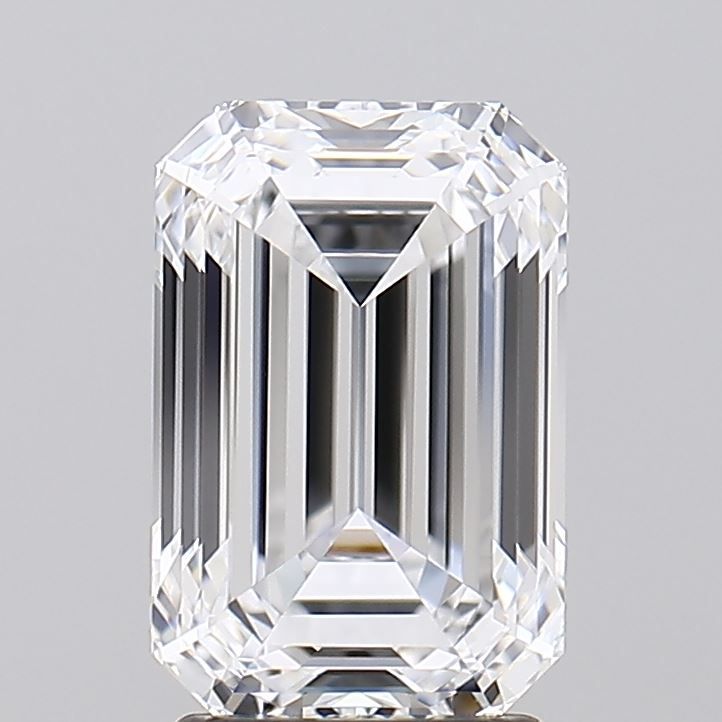 3.05 ct. emerald Lab Grown Diamond front image