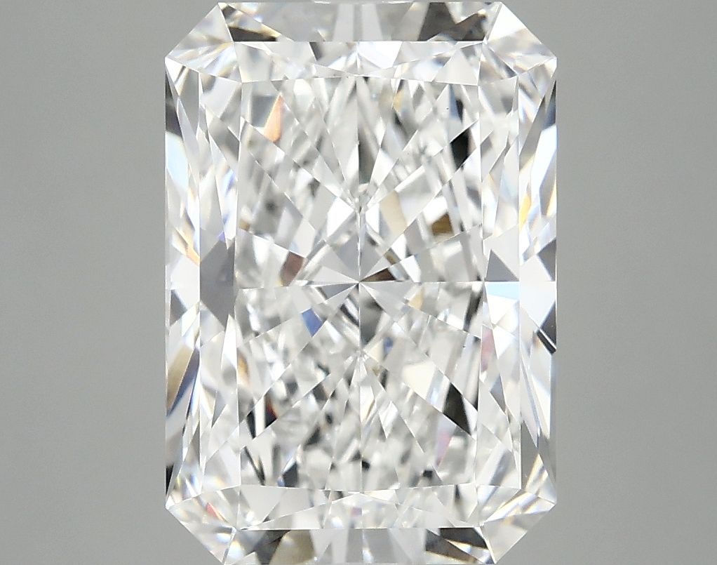 4.17 ct. radiant Lab Grown Diamond front image