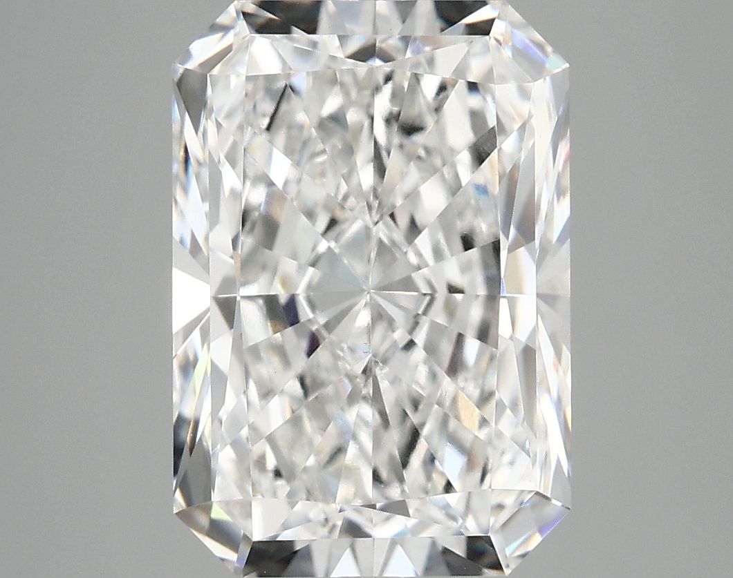 5.06 ct. radiant Lab Grown Diamond front image
