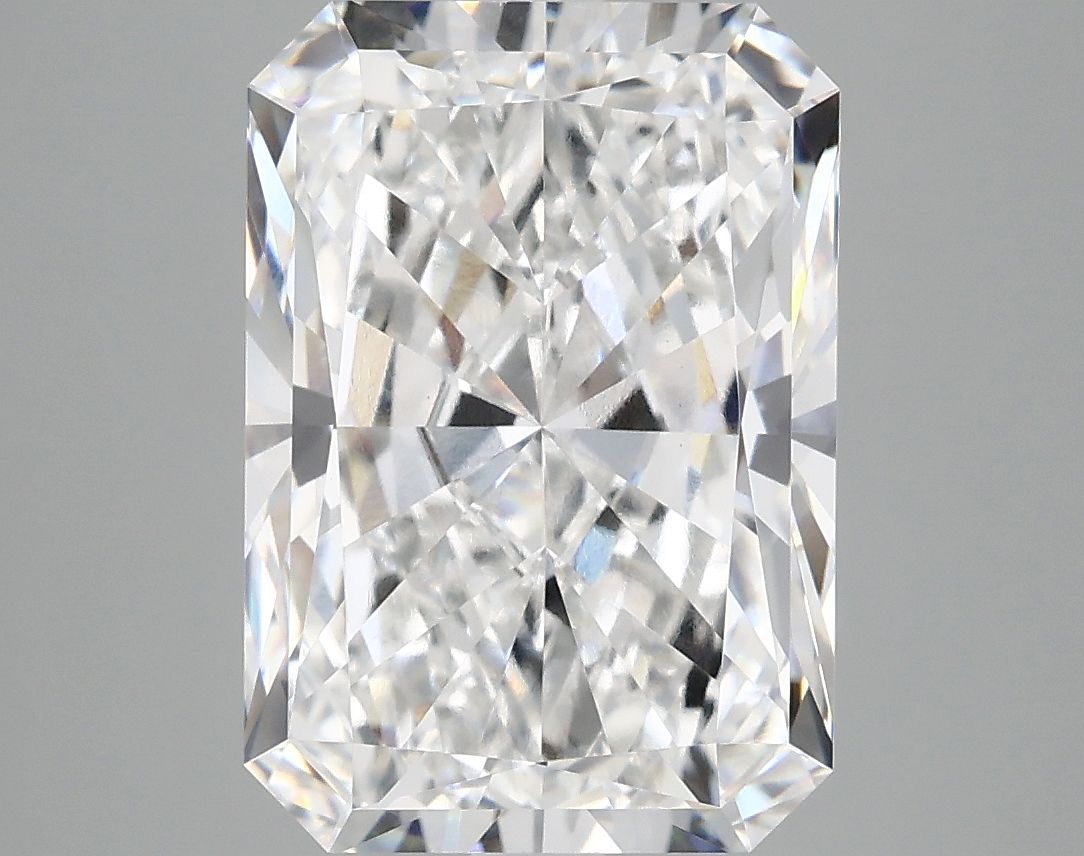 5.91 ct. radiant Lab Grown Diamond front image