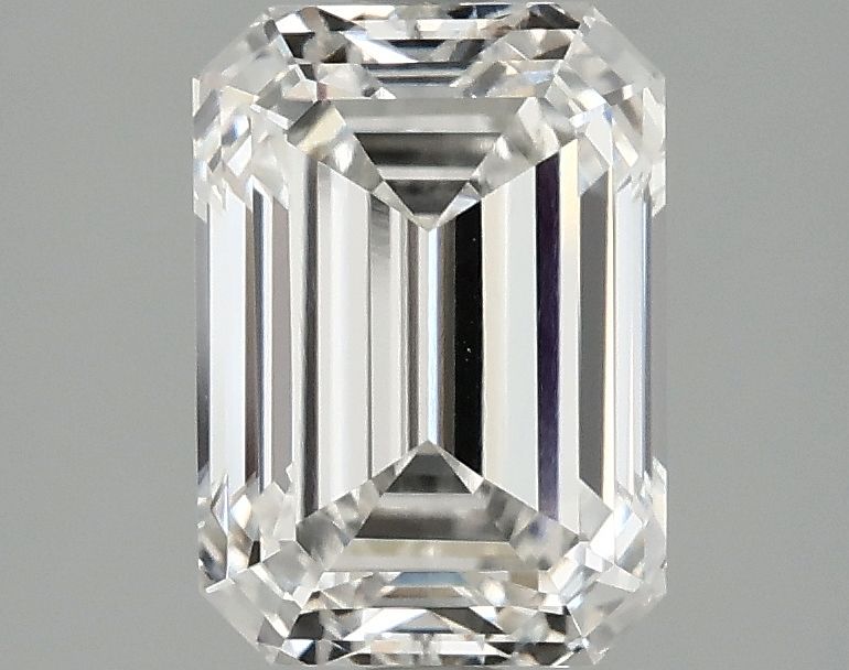 2.52 ct. emerald Lab Grown Diamond front image