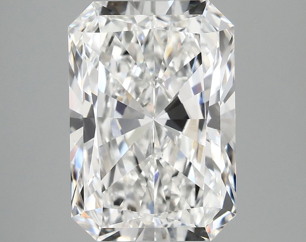 4.06 ct. radiant Lab Grown Diamond front image
