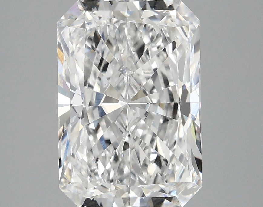 2.84 ct. radiant Lab Grown Diamond front image