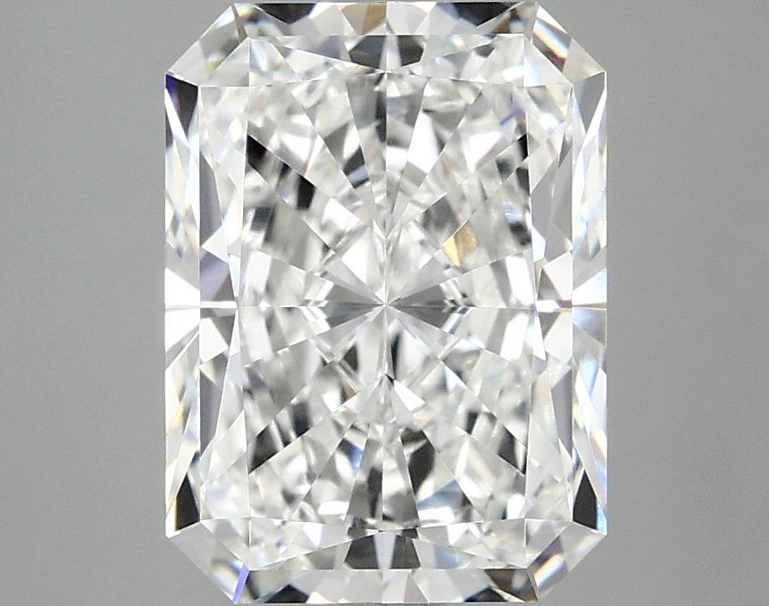 3.08 ct. radiant Lab Grown Diamond front image