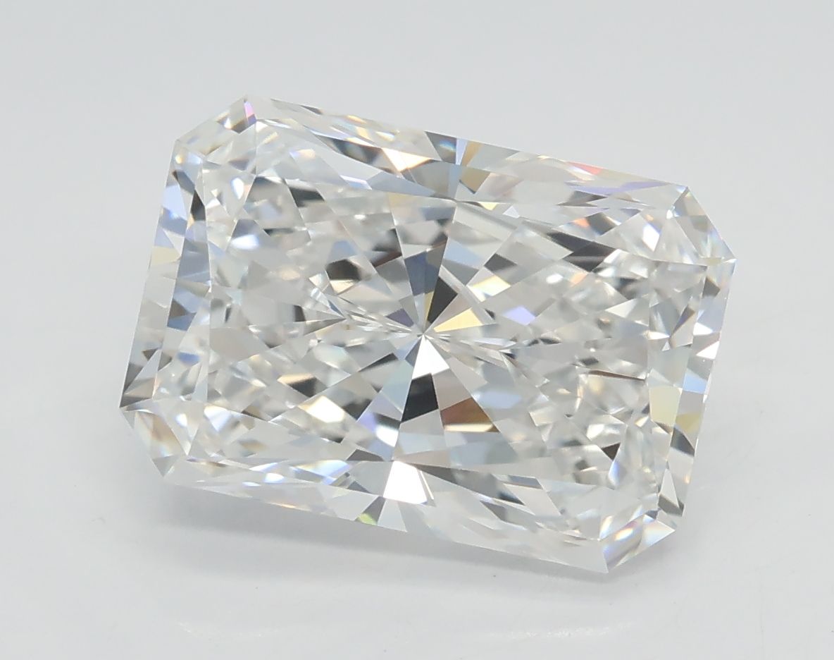 3.84 ct. radiant Lab Grown Diamond front image