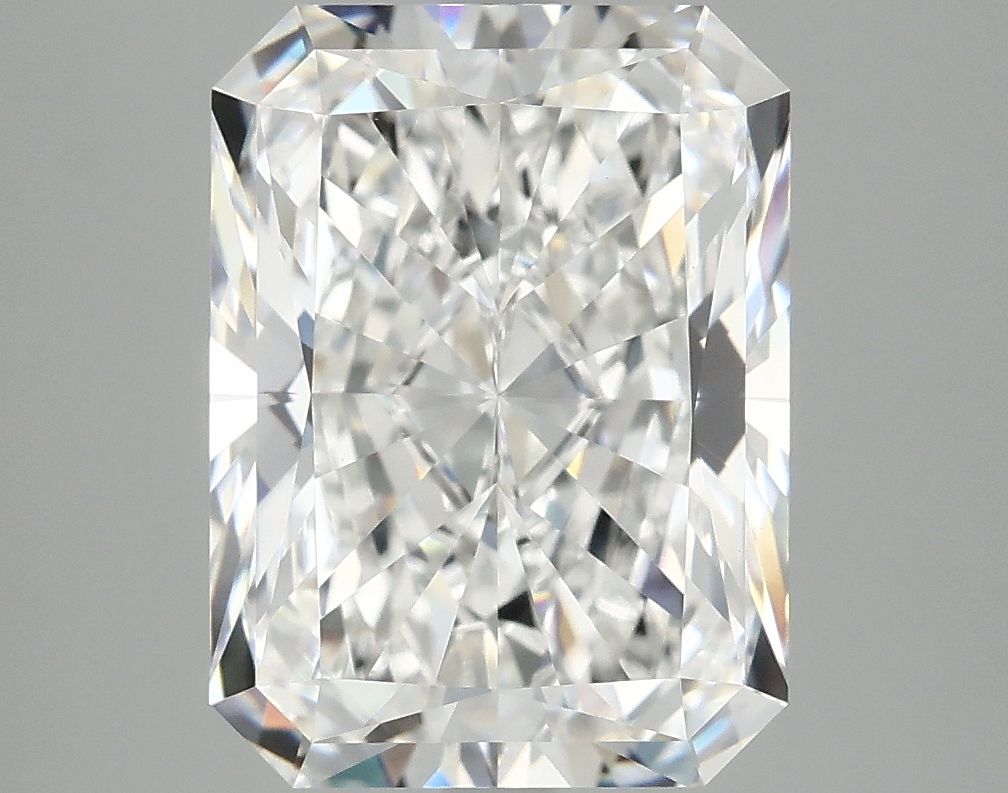 4.84 ct. radiant Lab Grown Diamond front image