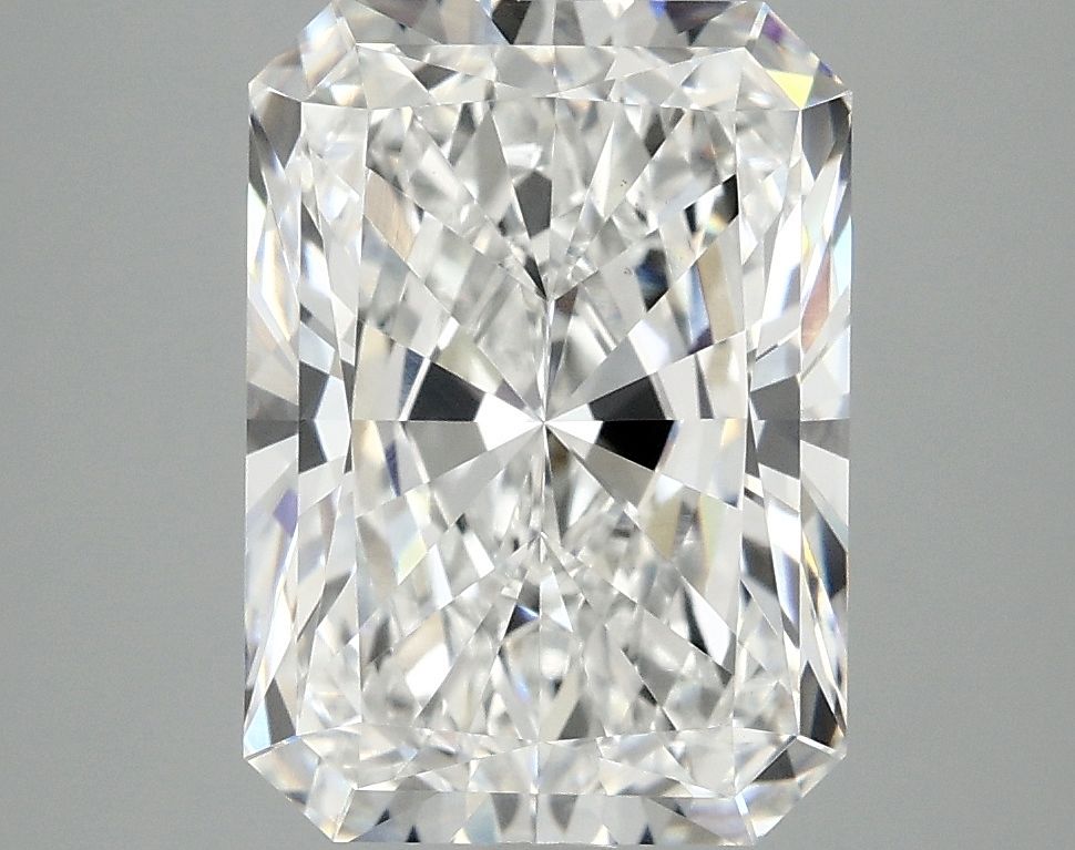 4.17 ct. radiant Lab Grown Diamond front image