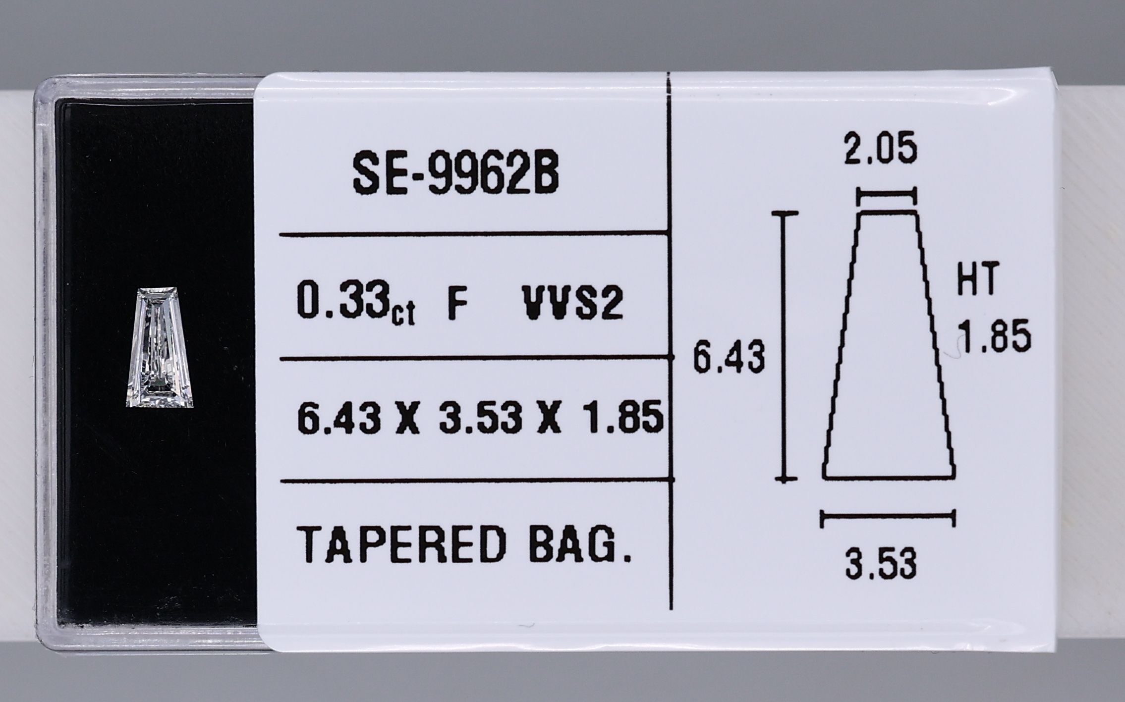 0.33 Carat Tapered baguette Diamond F VVS2