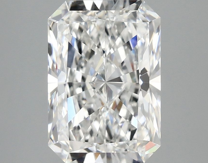 2.89 ct. radiant Lab Grown Diamond front image