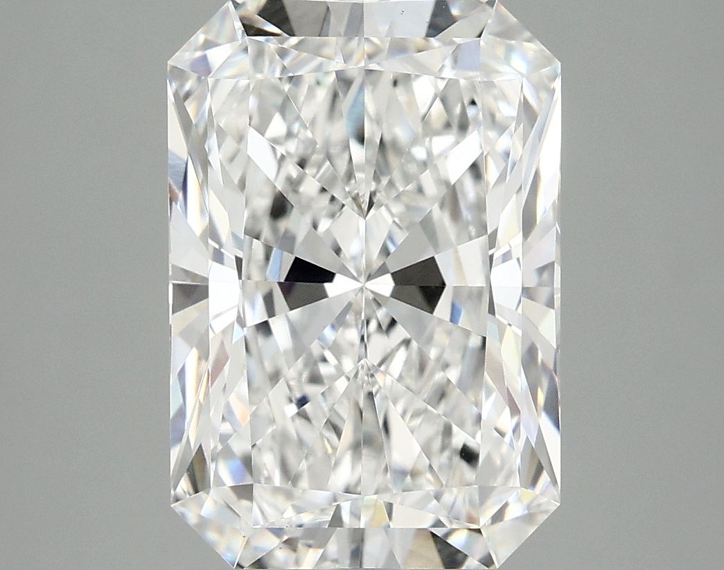 4.07 ct. radiant Lab Grown Diamond front image