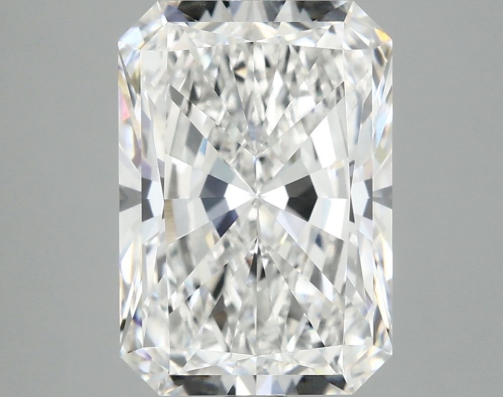 4.03 ct. radiant Lab Grown Diamond front image
