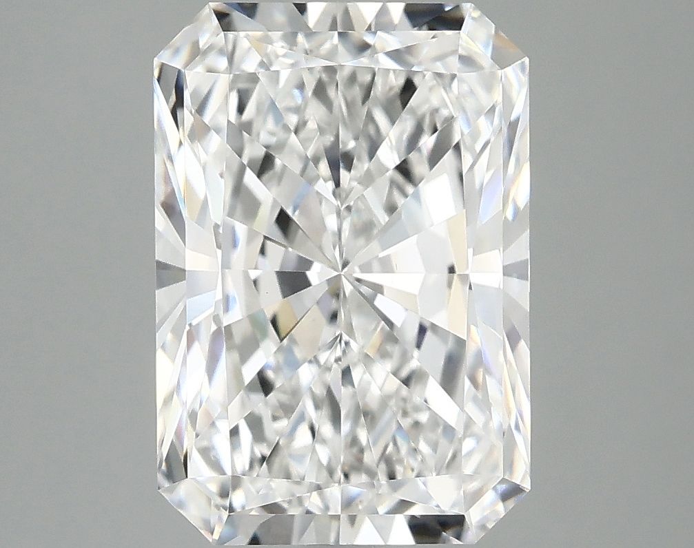 4.17 ct. radiant Lab Grown Diamond front image