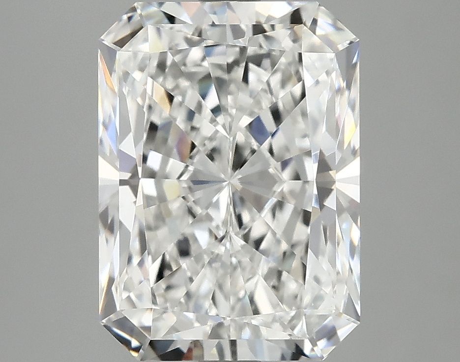4.04 ct. radiant Lab Grown Diamond front image