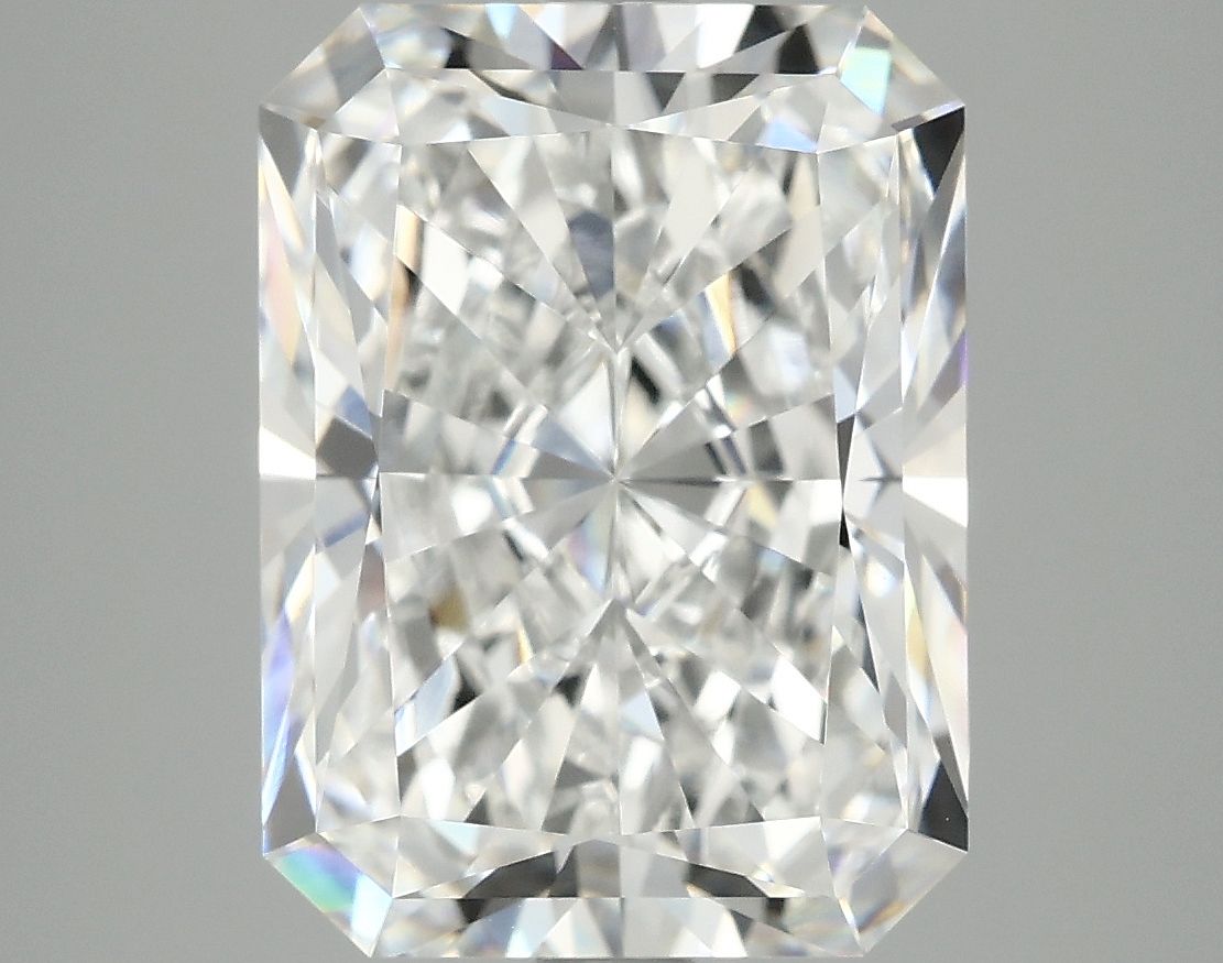 4.83 ct. radiant Lab Grown Diamond front image