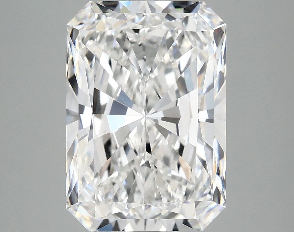 4.14 ct. radiant Lab Grown Diamond front image