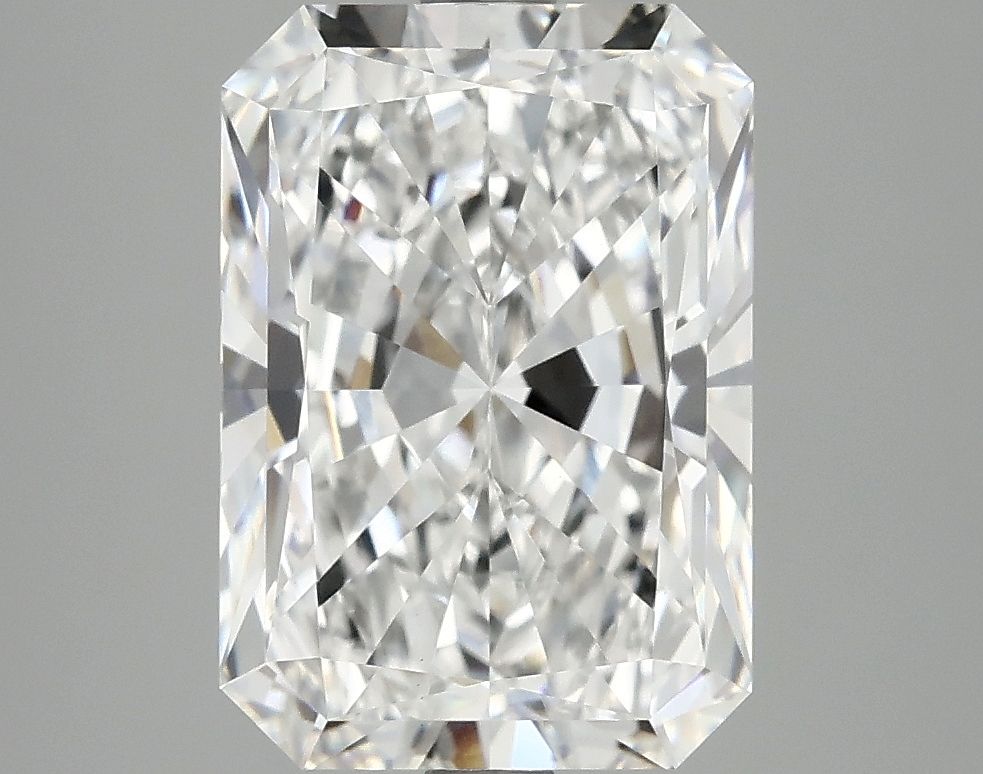 4.18 ct. radiant Lab Grown Diamond front image