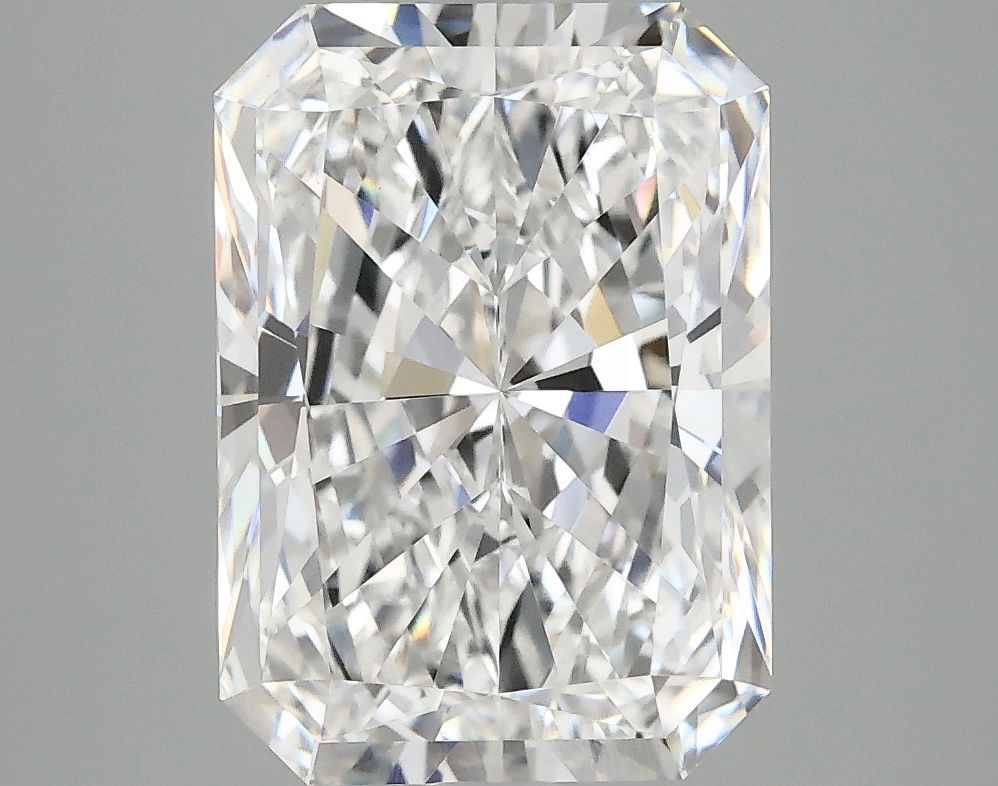 4.19 ct. radiant Lab Grown Diamond front image