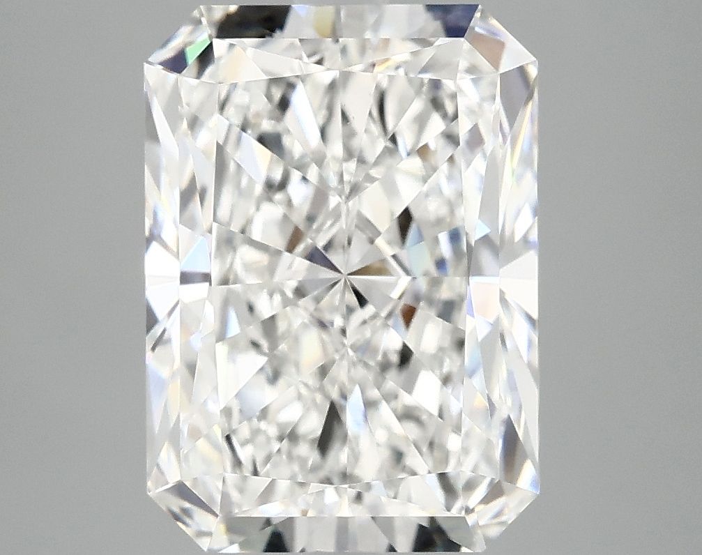 4.84 ct. radiant Lab Grown Diamond front image
