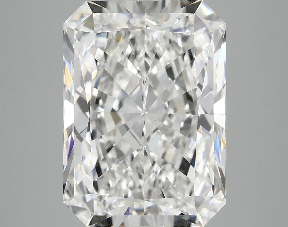 4.88 ct. radiant Lab Grown Diamond front image