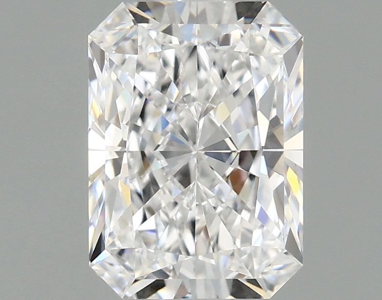 1.05 ct. radiant Lab Grown Diamond front image