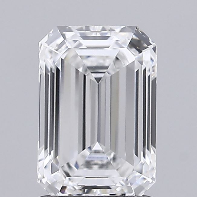1.59 ct. emerald Lab Grown Diamond front image