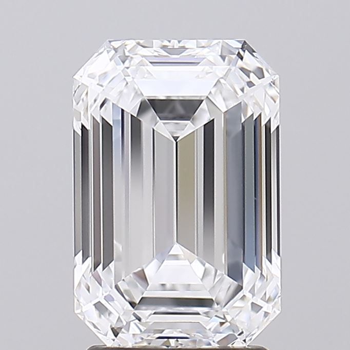 3.04 ct. emerald Lab Grown Diamond front image
