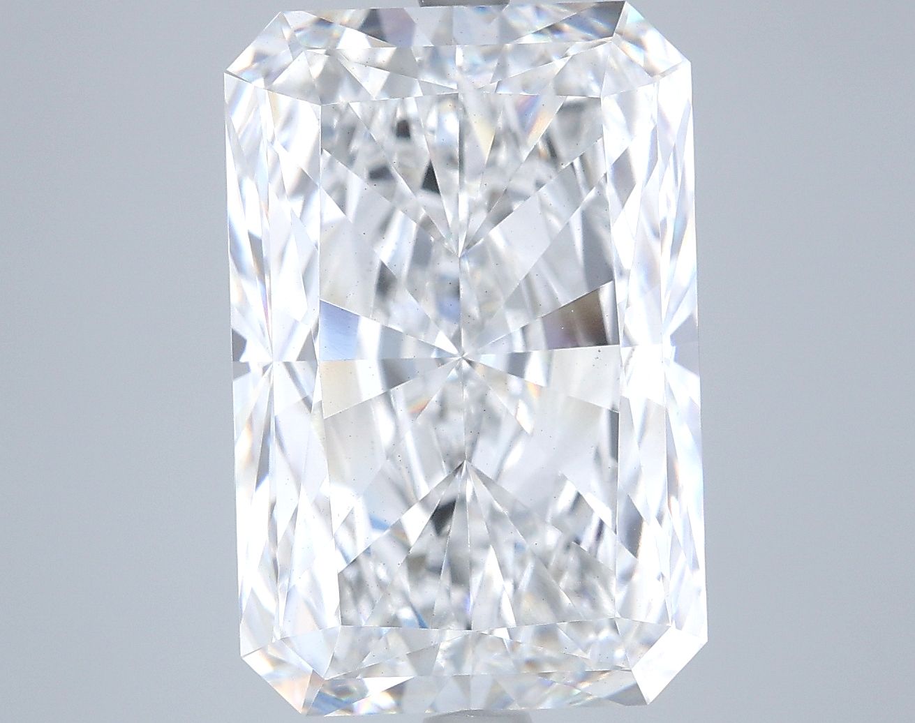 9.55 ct. radiant Lab Grown Diamond front image
