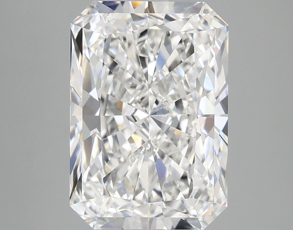 4.20 ct. radiant Lab Grown Diamond front image