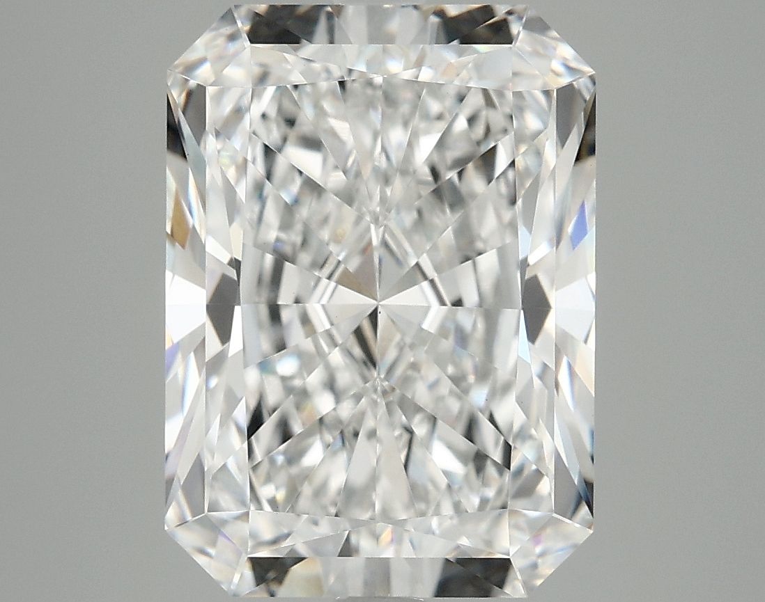 5.04 ct. radiant Lab Grown Diamond front image