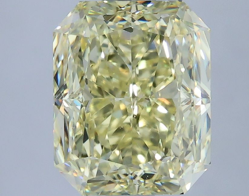 1.70 ct Radiant diamond