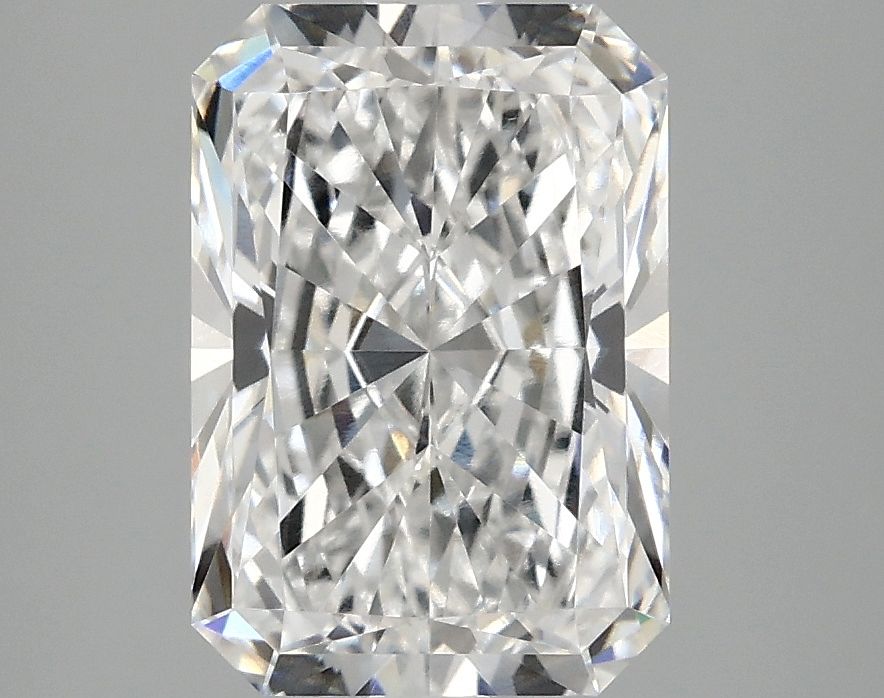 3.08 ct. radiant Lab Grown Diamond front image