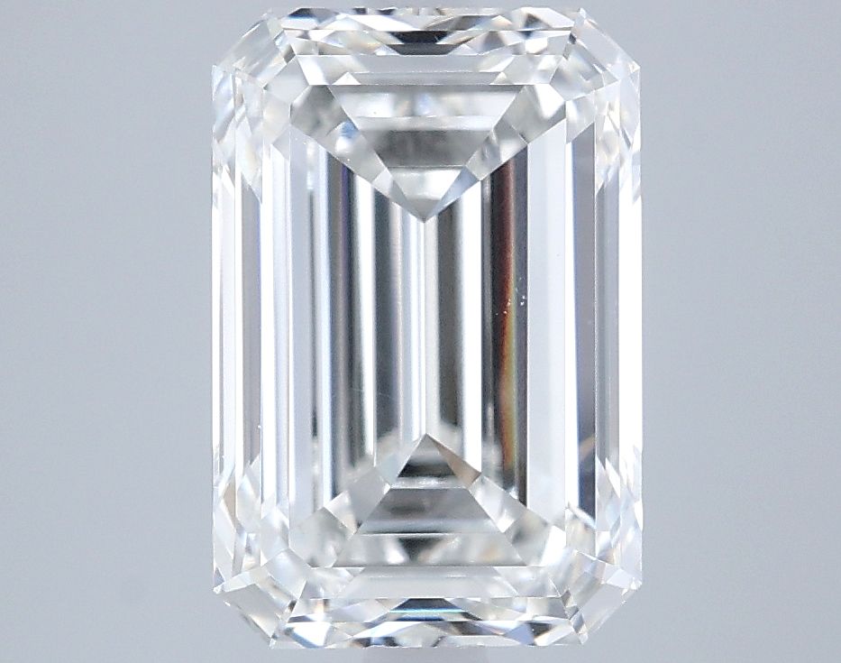 3.70 ct. emerald Lab Grown Diamond front image