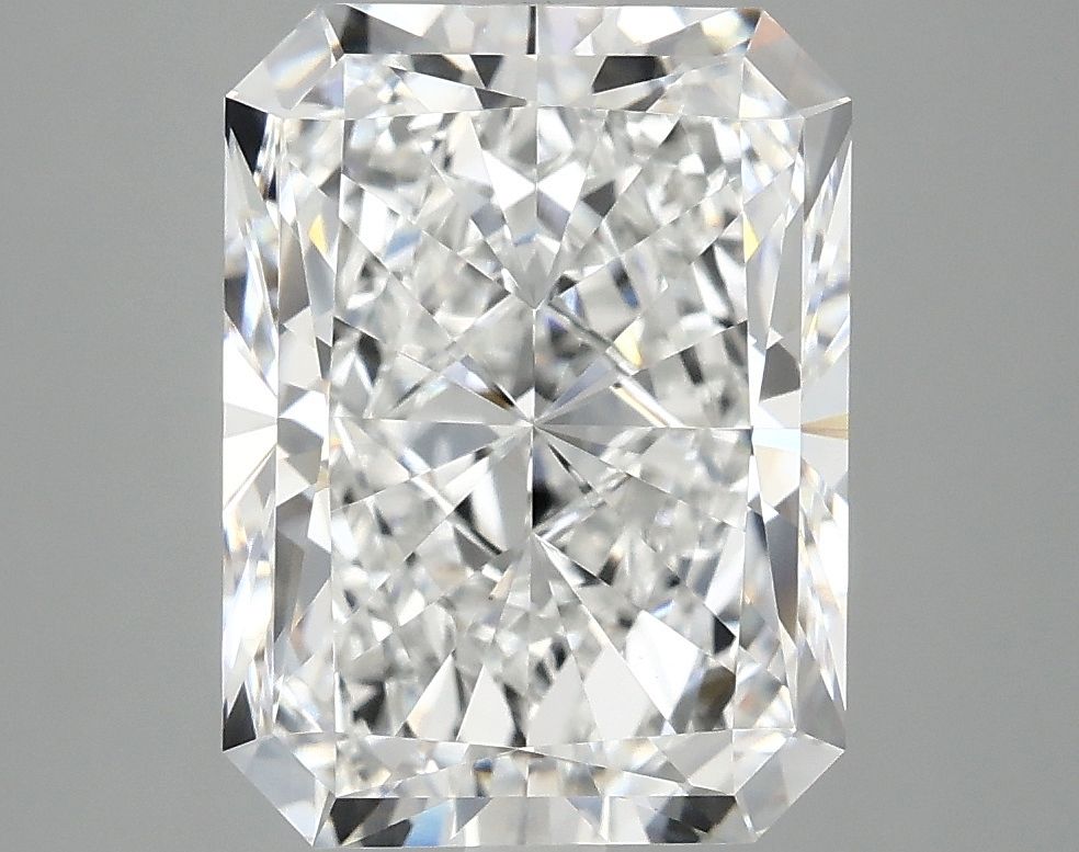4.85 ct. radiant Lab Grown Diamond front image